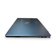 Load image into Gallery viewer, HP Pavilion 15-cs3073cl 15.6” Laptop - Intel Core i7, 16GB RAM, 1TB SSD, Windows 10 Pro
